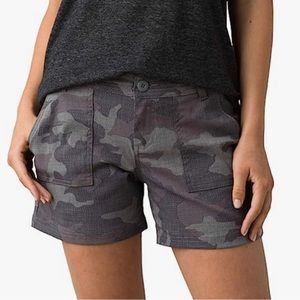 prAna Women's Olivia Short in Gravel Camo, size 10
